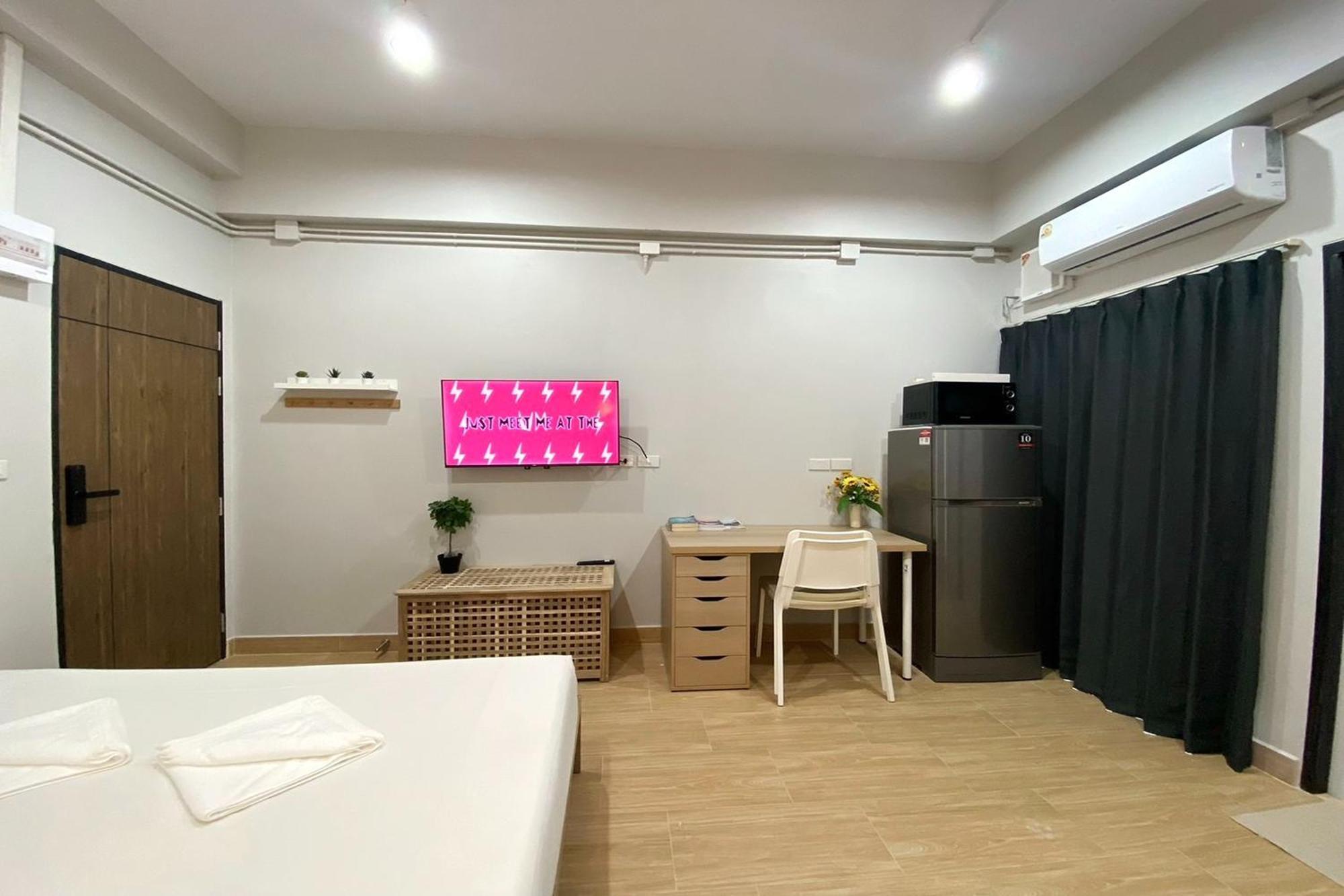 44 Room Rama 3 Банкок Екстериор снимка